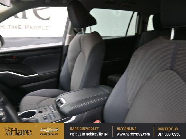 used 2020 Toyota Highlander car, priced at $25,441