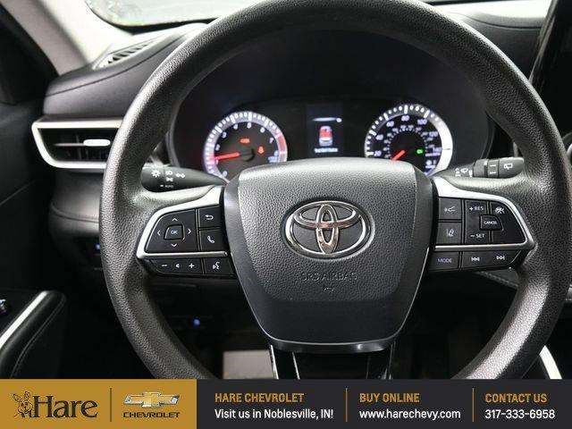 used 2020 Toyota Highlander car, priced at $25,441