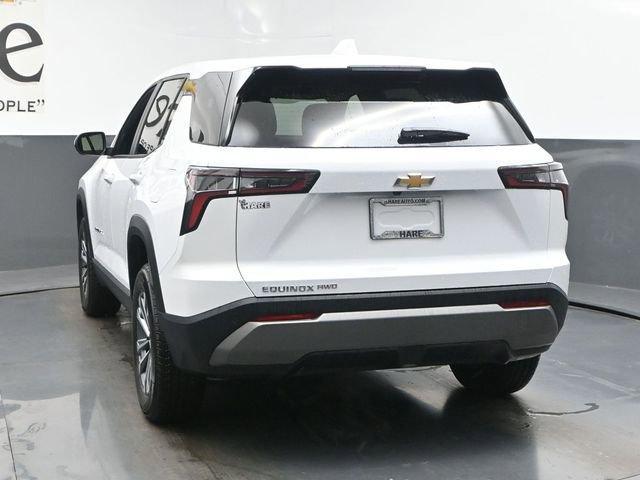 new 2026 Chevrolet Equinox car, priced at $31,835