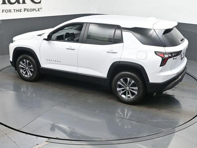 new 2026 Chevrolet Equinox car, priced at $31,835