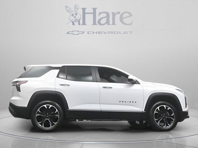 new 2026 Chevrolet Equinox car, priced at $33,620