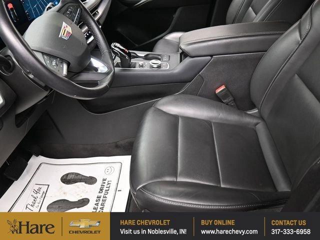 used 2025 Cadillac XT4 car, priced at $32,321