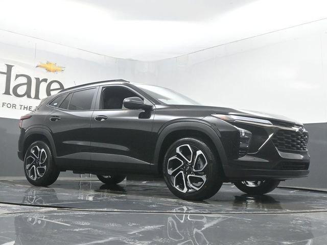 new 2026 Chevrolet Trax car, priced at $28,018