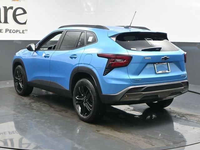 new 2025 Chevrolet Trax car, priced at $26,421