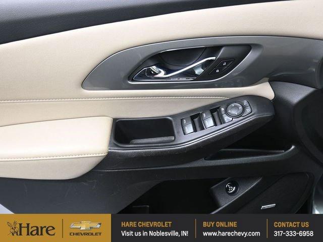 used 2023 Chevrolet Traverse car, priced at $36,971