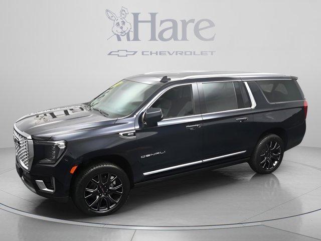 used 2023 GMC Yukon XL car, priced at $70,971