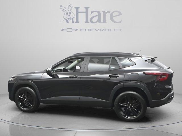 used 2025 Chevrolet Trax car, priced at $26,995