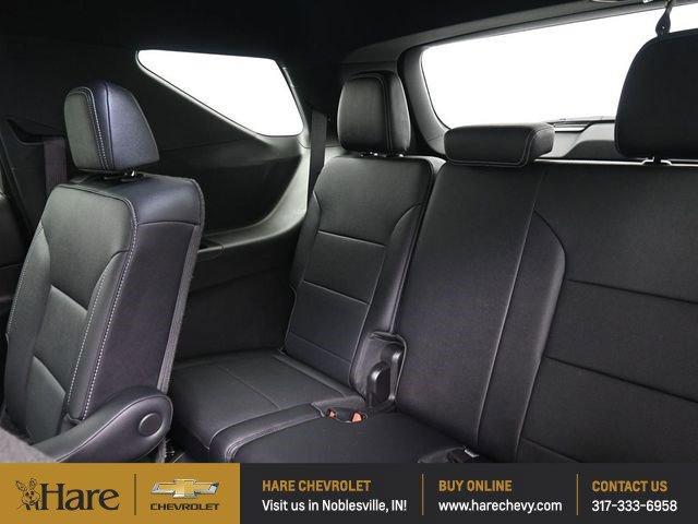 used 2025 Chevrolet Traverse car, priced at $32,971