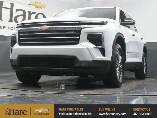 used 2025 Chevrolet Traverse car, priced at $32,971