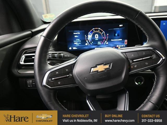 used 2025 Chevrolet Traverse car, priced at $32,971