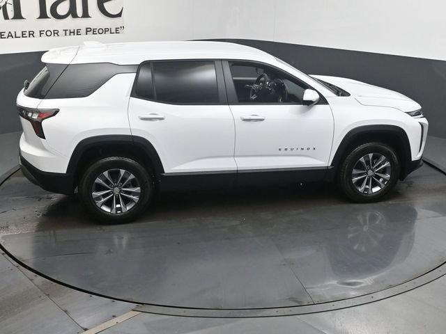 new 2026 Chevrolet Equinox car, priced at $31,605