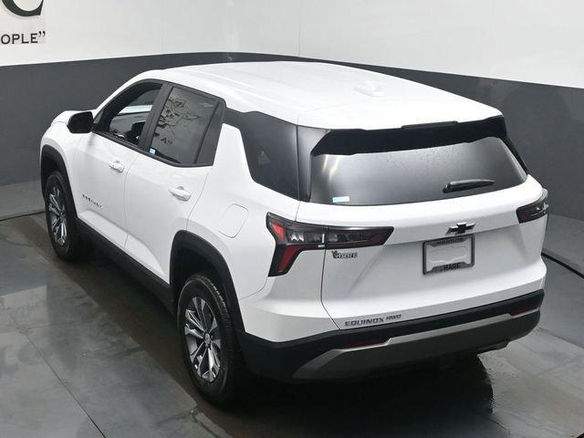 new 2026 Chevrolet Equinox car, priced at $31,605
