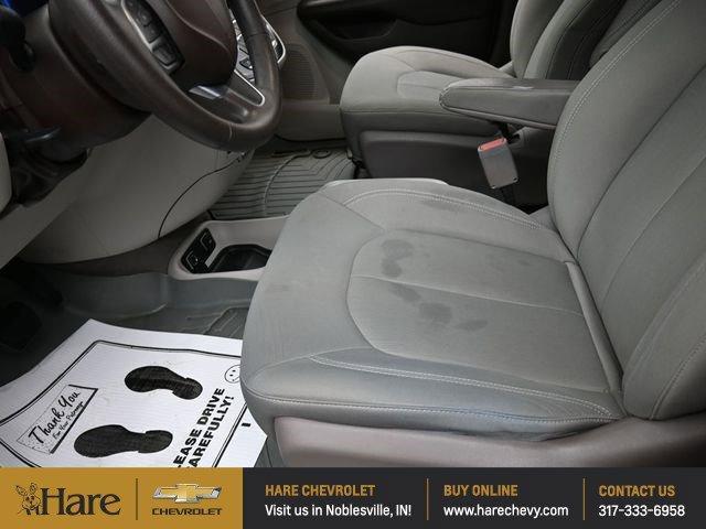 used 2017 Chrysler Pacifica car, priced at $14,971