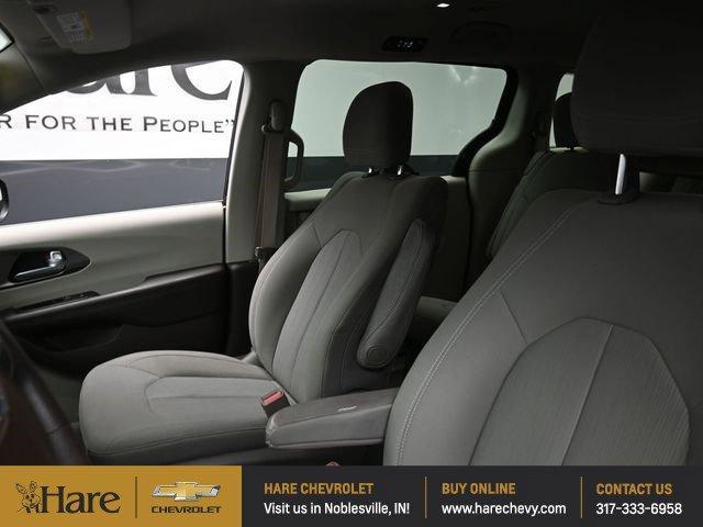 used 2017 Chrysler Pacifica car, priced at $14,971