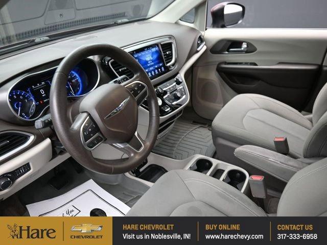 used 2017 Chrysler Pacifica car, priced at $14,971