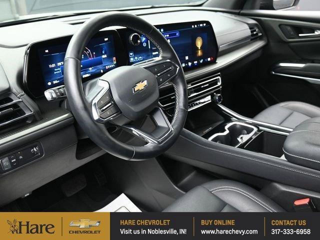 used 2025 Chevrolet Traverse car, priced at $34,648