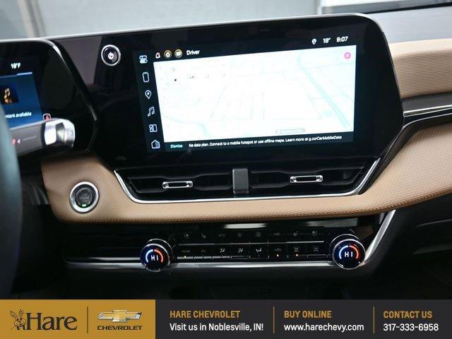 used 2025 Chevrolet Equinox car, priced at $30,321