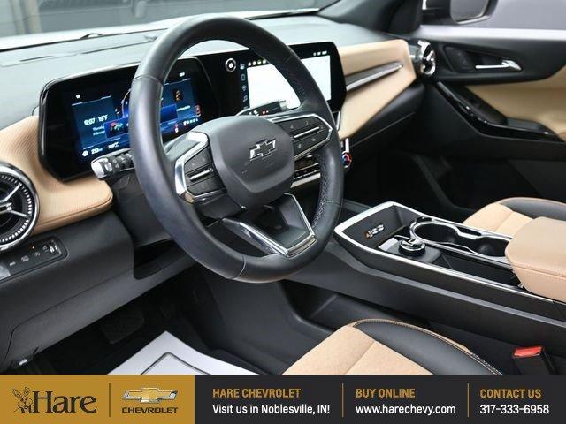 used 2025 Chevrolet Equinox car, priced at $30,321