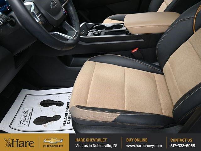 used 2025 Chevrolet Equinox car, priced at $30,321