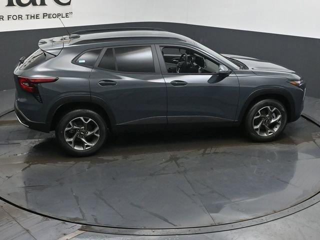 new 2026 Chevrolet Trax car, priced at $25,351