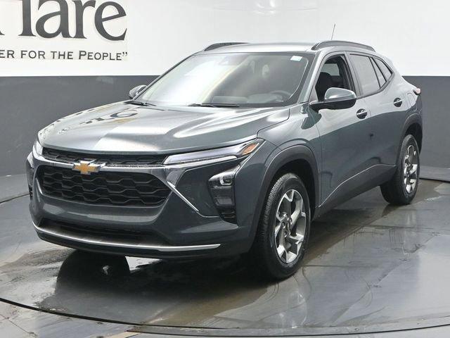 new 2026 Chevrolet Trax car, priced at $25,351