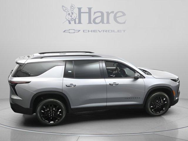 new 2026 Chevrolet Traverse car, priced at $48,066