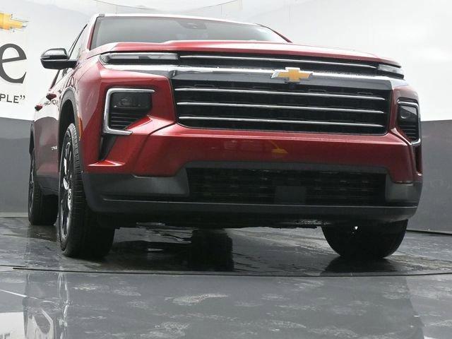 new 2026 Chevrolet Traverse car, priced at $47,320