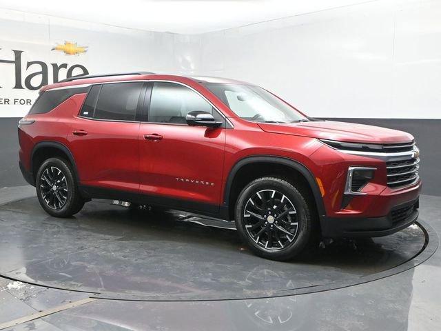 new 2026 Chevrolet Traverse car, priced at $47,320