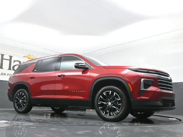 new 2026 Chevrolet Traverse car, priced at $47,320