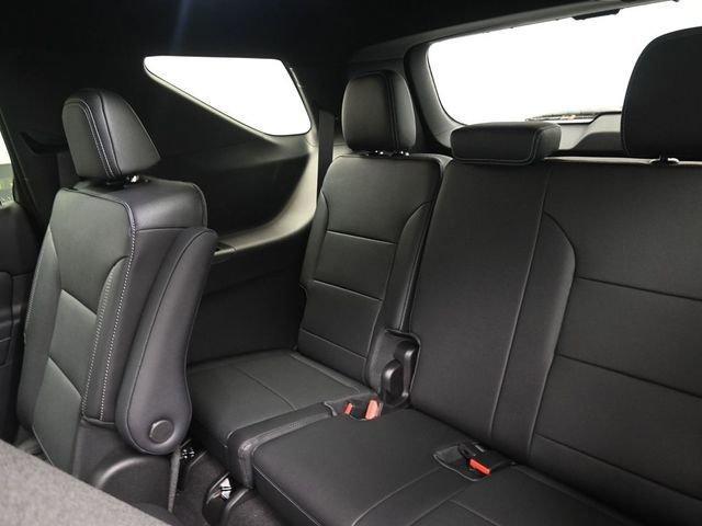 new 2026 Chevrolet Traverse car, priced at $47,320