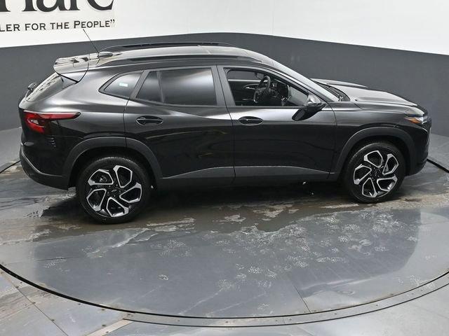 new 2026 Chevrolet Trax car, priced at $28,018
