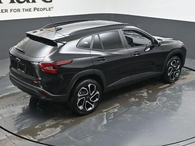 new 2026 Chevrolet Trax car, priced at $28,018