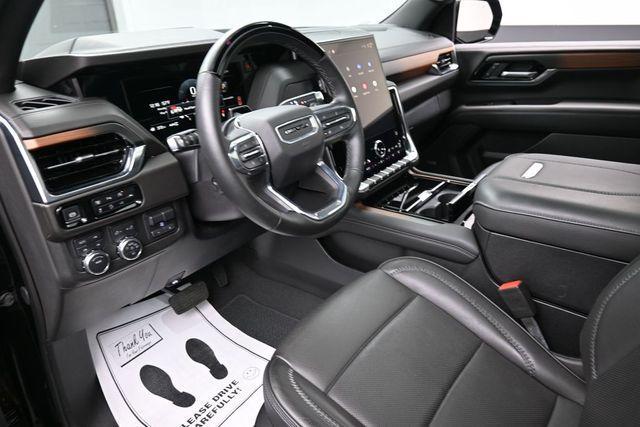 used 2025 GMC Yukon XL car, priced at $83,150