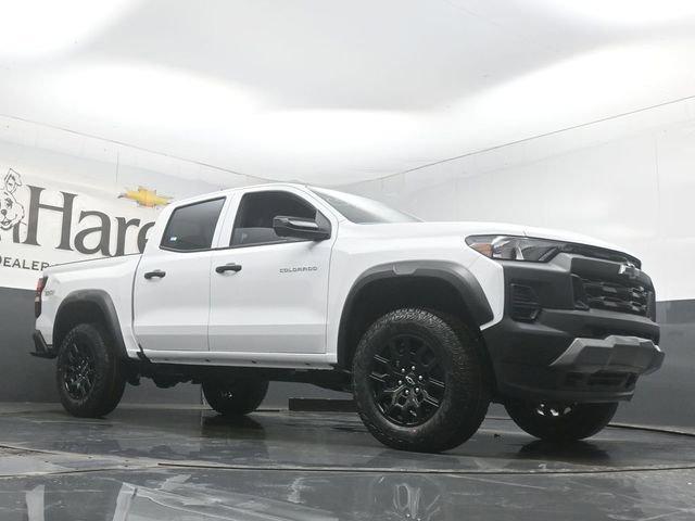 new 2026 Chevrolet Colorado car, priced at $44,810