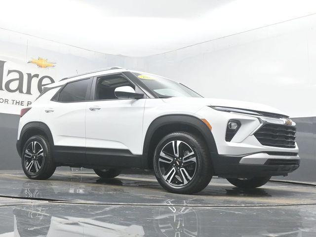 used 2024 Chevrolet TrailBlazer car, priced at $23,471
