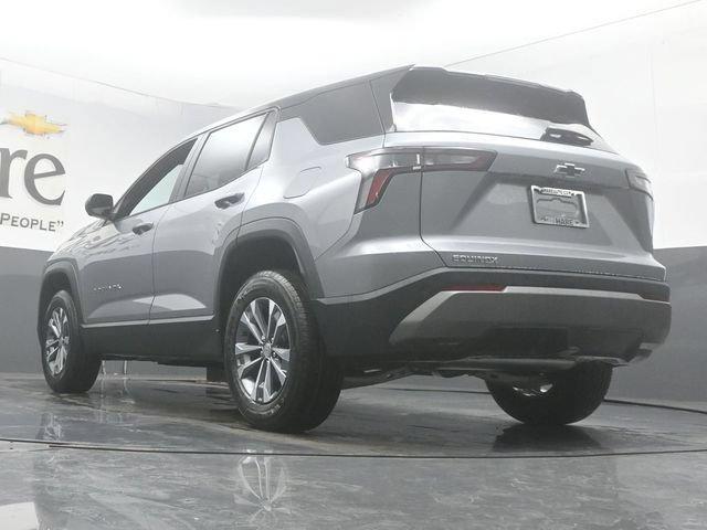 new 2026 Chevrolet Equinox car, priced at $32,885