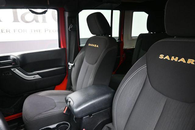 used 2015 Jeep Wrangler Unlimited car, priced at $18,971