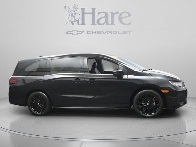 used 2025 Honda Odyssey car, priced at $39,455