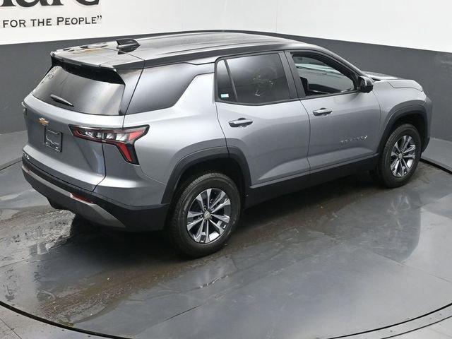 new 2026 Chevrolet Equinox car, priced at $33,281