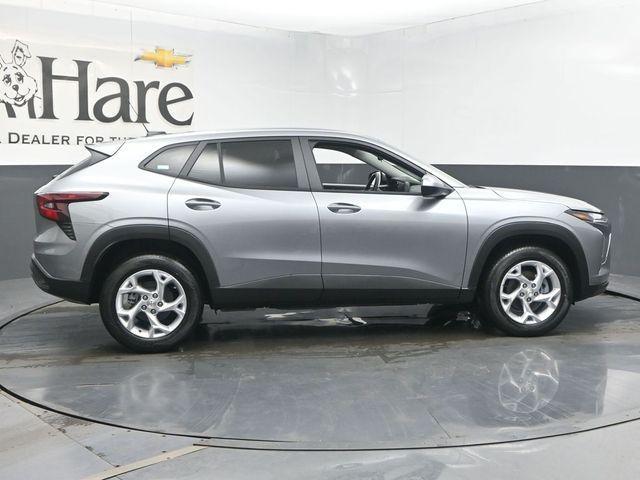 new 2026 Chevrolet Trax car, priced at $25,150