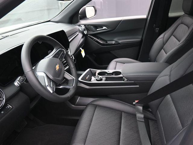 new 2026 Chevrolet Equinox car, priced at $31,275