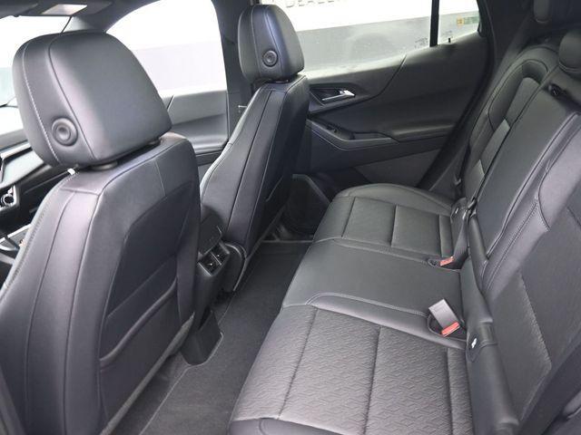 new 2026 Chevrolet Equinox car, priced at $31,275