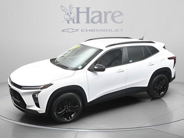 used 2024 Chevrolet Trax car, priced at $19,704