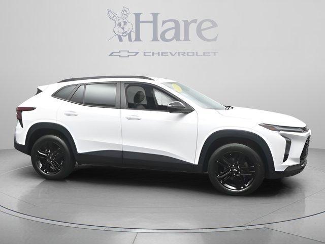 used 2024 Chevrolet Trax car, priced at $19,704