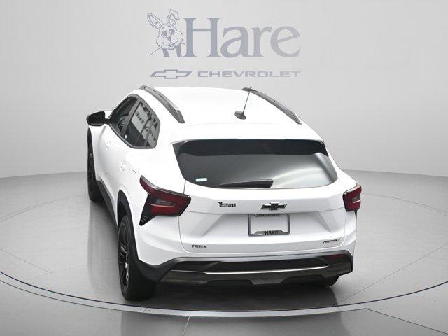 used 2024 Chevrolet Trax car, priced at $20,971