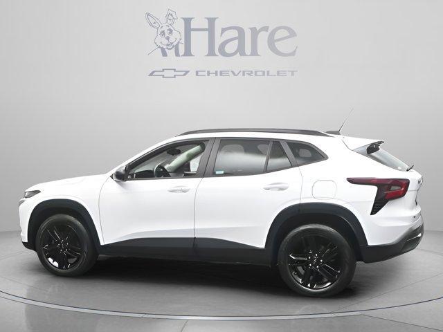 used 2024 Chevrolet Trax car, priced at $20,971