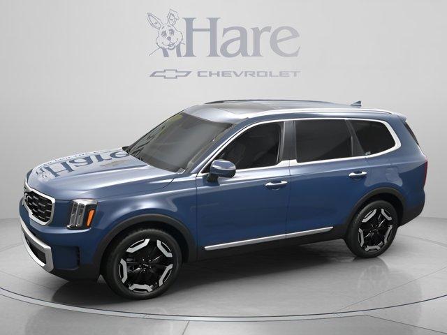 used 2025 Kia Telluride car, priced at $35,721