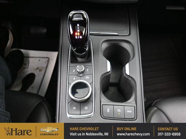 used 2024 Cadillac XT4 car, priced at $33,621