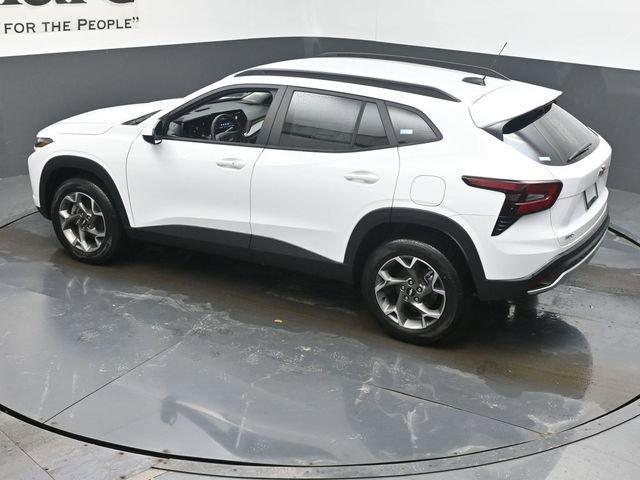 new 2026 Chevrolet Trax car, priced at $25,404