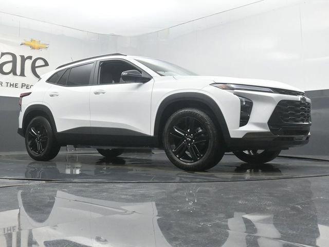 new 2025 Chevrolet Trax car, priced at $25,768